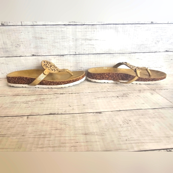C Comfort Gold Shimmer Metallic Slip on Sandals Cork Trim Strappy Size 7 - Picture 8 of 10